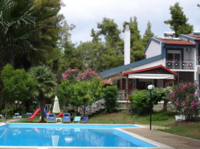 Гостиница Green & Blue House  Кассандра
